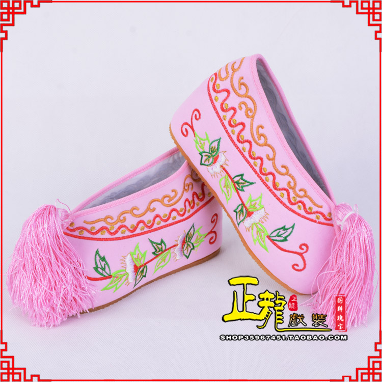 诏安花旦鞋女绣花彩鞋 舒适款草花内高彩鞋